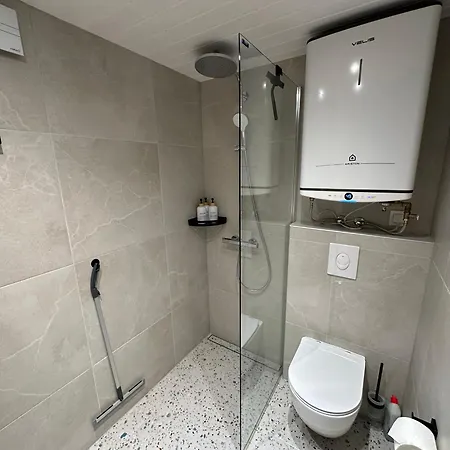 Greencabin - Modern Tiny House In Saaremaa Pamma