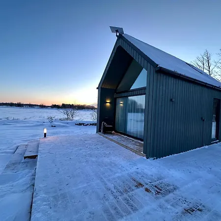 Дом отдыха Greencabin - Modern Tiny House In Saaremaa *